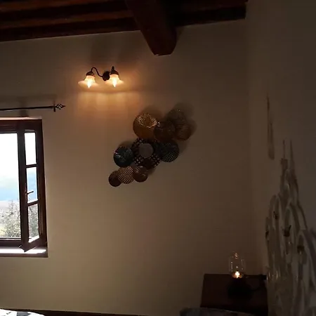 Podere Oliveta לינה וארוחת בוקר מונטה קטיני ואל די צ'צ'ינה